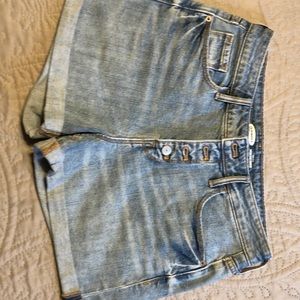 Women’s shorts